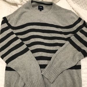 Gray striped Gap sweater